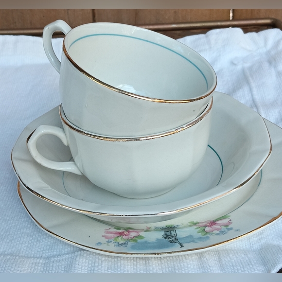 Saxon China 4 piece 1920s 1930s Statue of Liberty Bowl Plate and tea cups - Picture 11 of 13